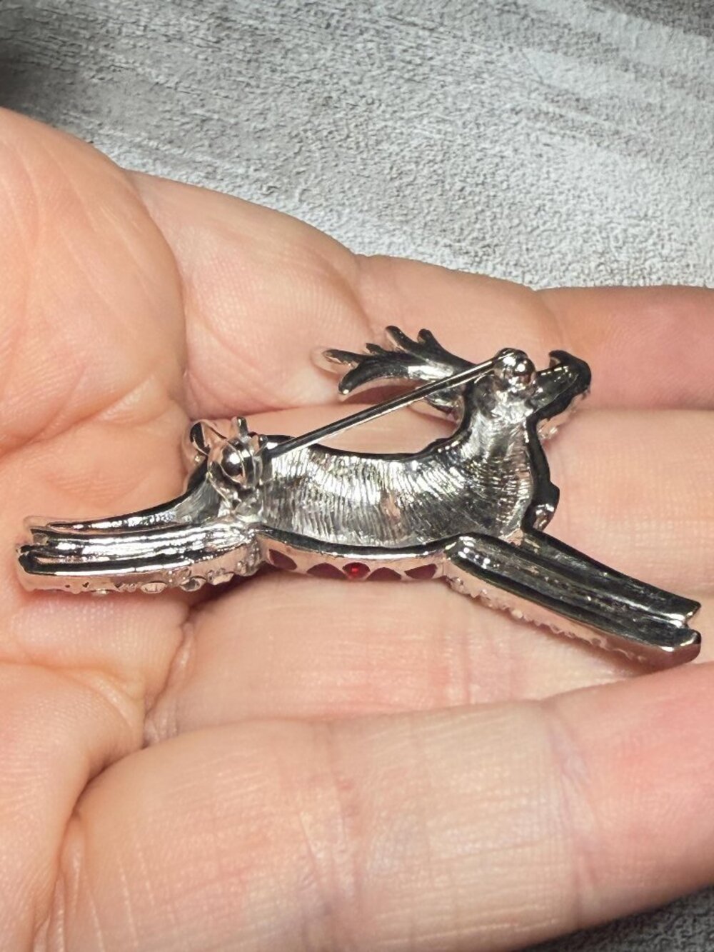 Rhinestone Reindeer Brooch Silver Tone Red Christmas Holiday Pin - Picture 3 of 5